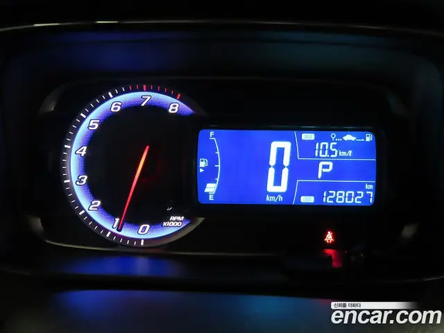 Chevrolet Trax 2015 1.4 автомат (гидро), миниатюра 8