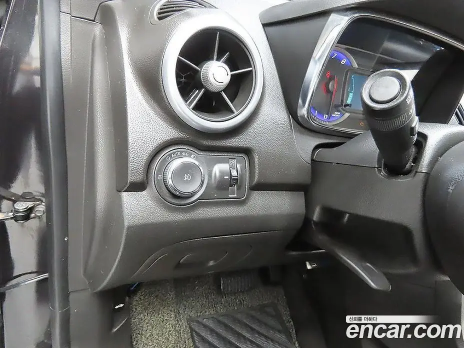 Chevrolet Trax 2015 1.4 автомат (гидро), фото 13