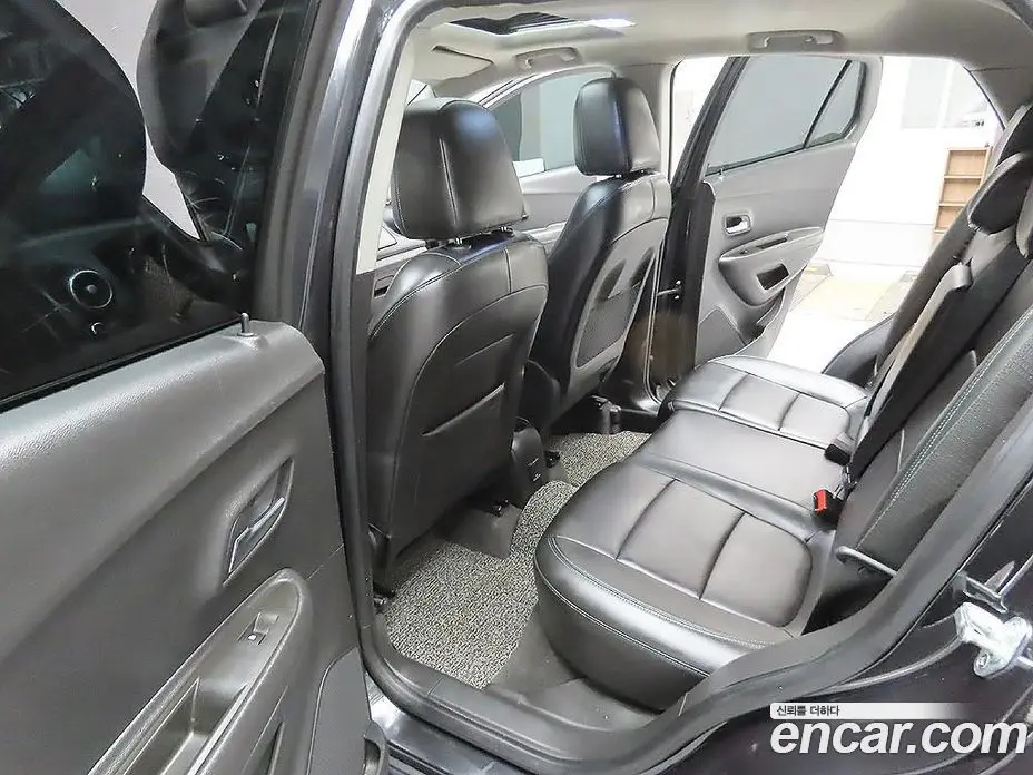 Chevrolet Trax 2015 1.4 автомат (гидро), фото 10