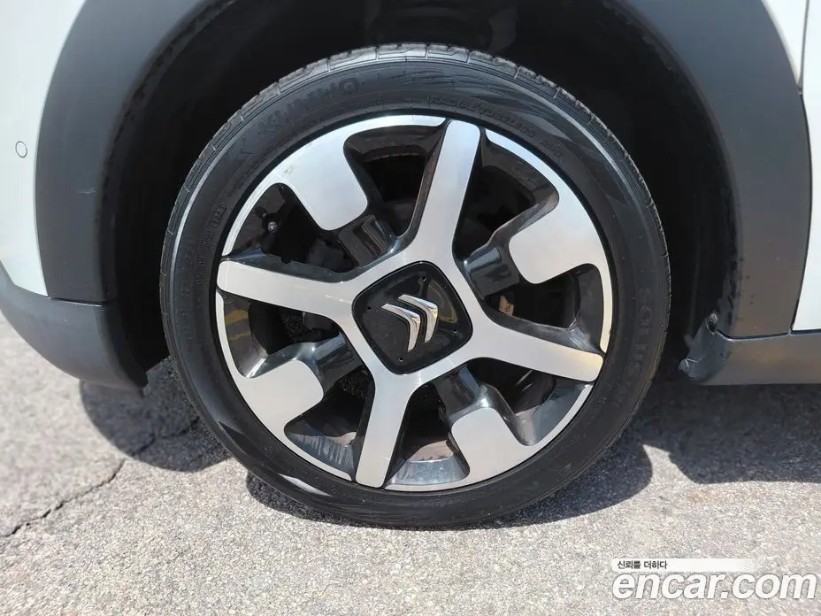 Citroen C4 Cactus 2017 1.6 автомат (робот), фото 5 Citroen C4 Cactus 2017 1.6 автомат (робот), фото 5