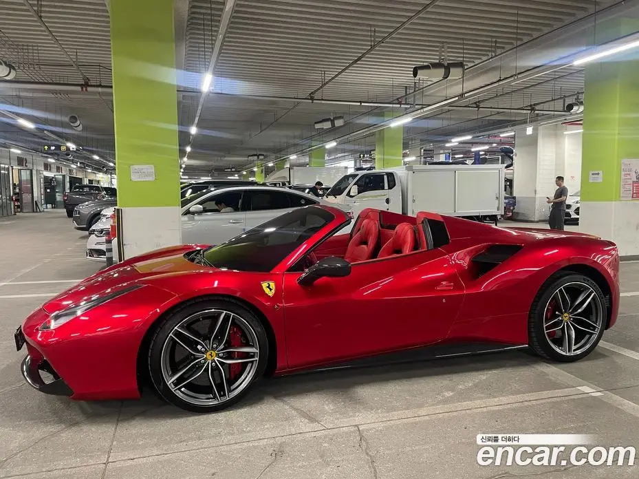 Ferrari 488 2018 3.9 автомат (гидро), фото 3