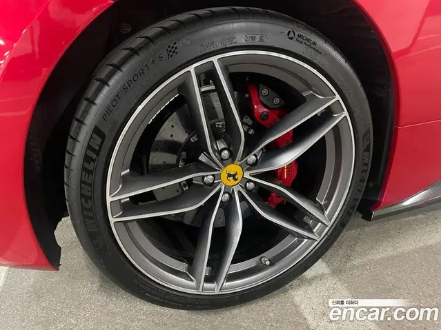 Ferrari 488 2018 3.9 автомат (гидро), миниатюра 6