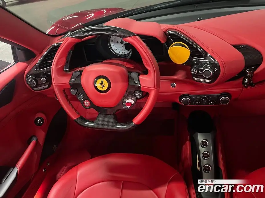 Ferrari 488 2018 3.9 автомат (гидро), фото 8