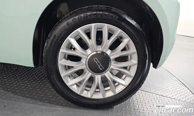 Fiat 500 2021 1.2 автомат (гидро), миниатюра 7 Fiat 500 2021 1.2 автомат (гидро), миниатюра 7