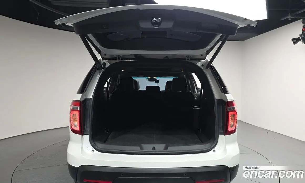 Ford Explorer 2015 3.5 автомат (гидро), фото 25