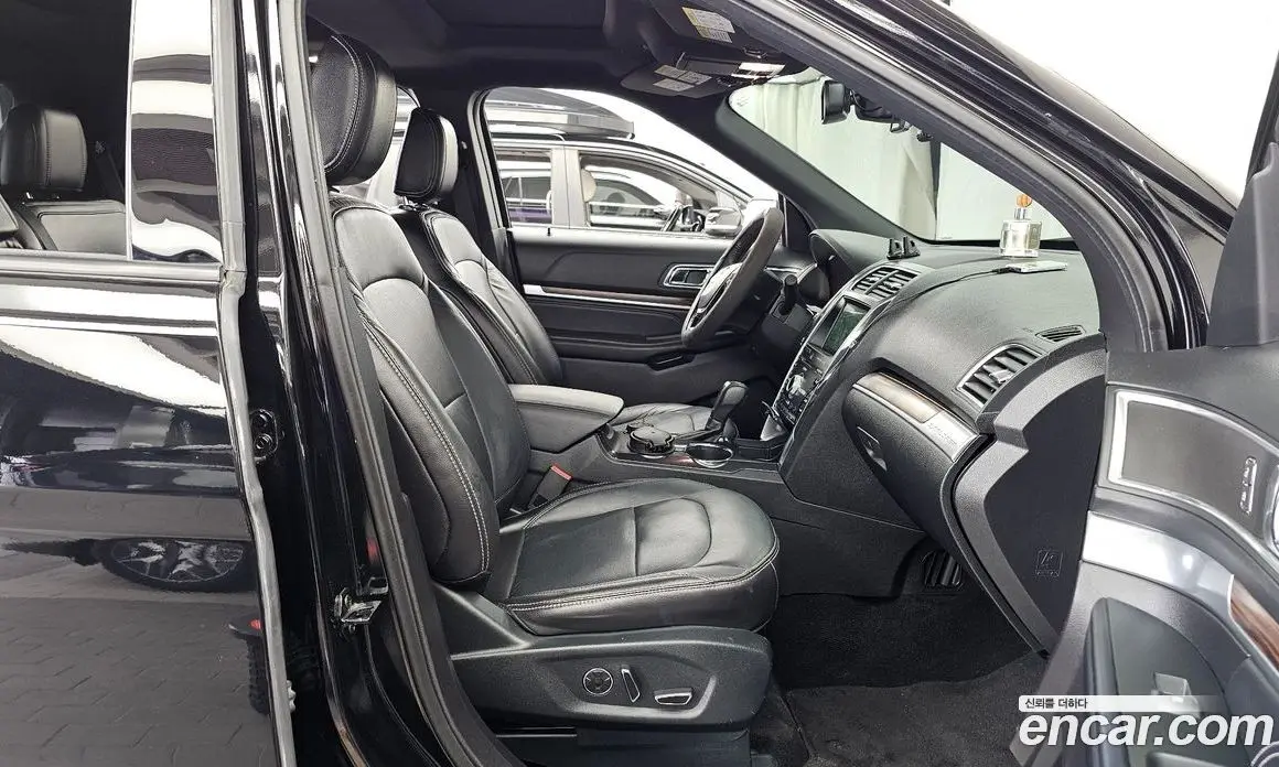 Ford Explorer 2018 2.3 автомат (гидро), фото 11