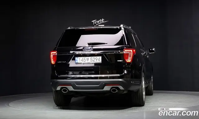 Ford Explorer 2018 2.3 автомат (гидро), миниатюра 4