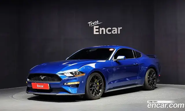 Ford Mustang 2018 2.3 автомат (гидро), миниатюра 1 Ford Mustang 2018 2.3 автомат (гидро), миниатюра 1