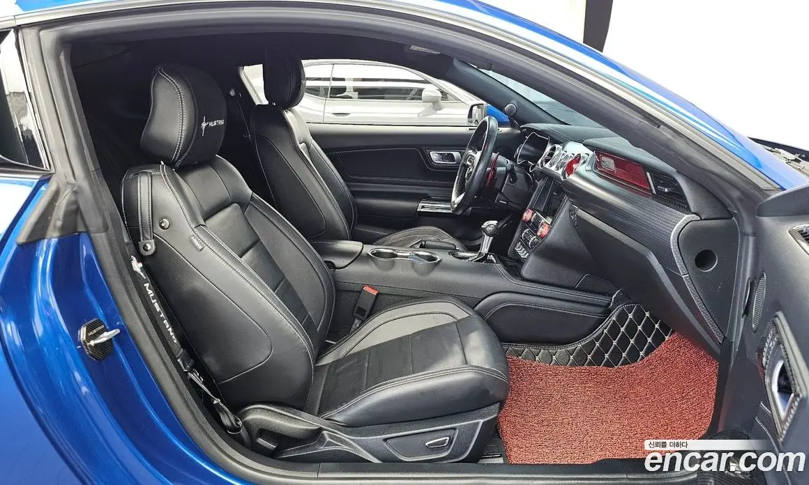 Ford Mustang 2018 2.3 автомат (гидро), фото 17 Ford Mustang 2018 2.3 автомат (гидро), фото 17