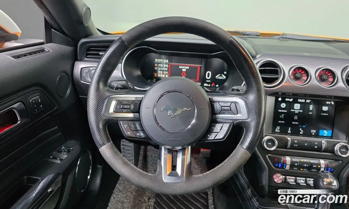 Ford Mustang 2019 2.3 автомат (гидро), фото 18