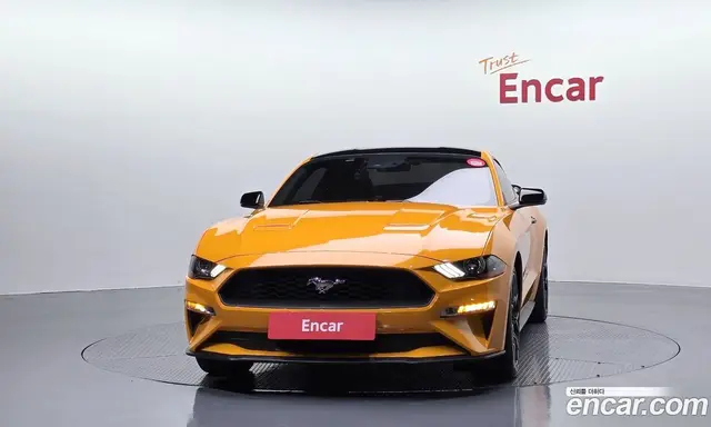 Ford Mustang 2019 2.3 автомат (гидро), миниатюра 3