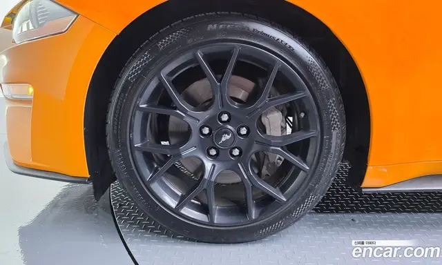 Ford Mustang 2019 2.3 автомат (гидро), миниатюра 5