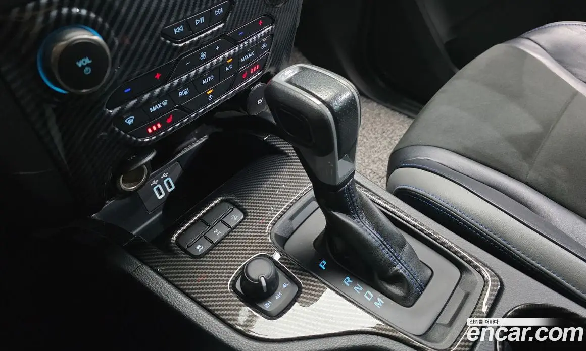 Ford Ranger 2022 2.0 автомат (гидро), фото 12