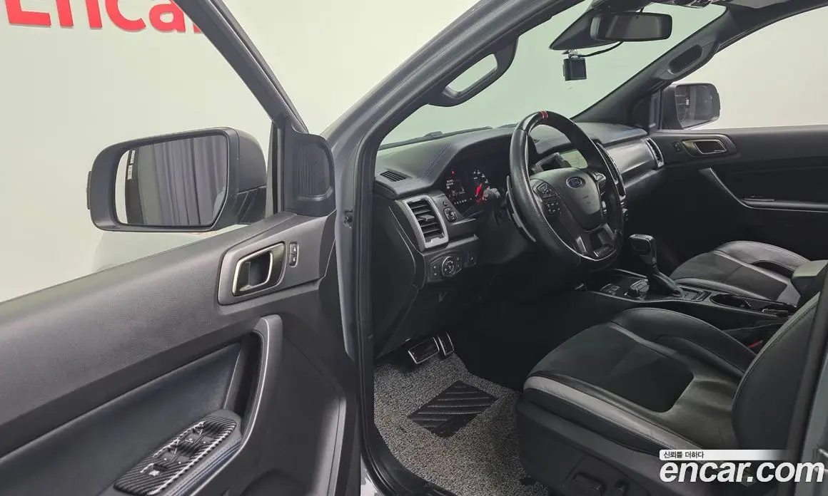 Ford Ranger 2022 2.0 автомат (гидро), фото 17