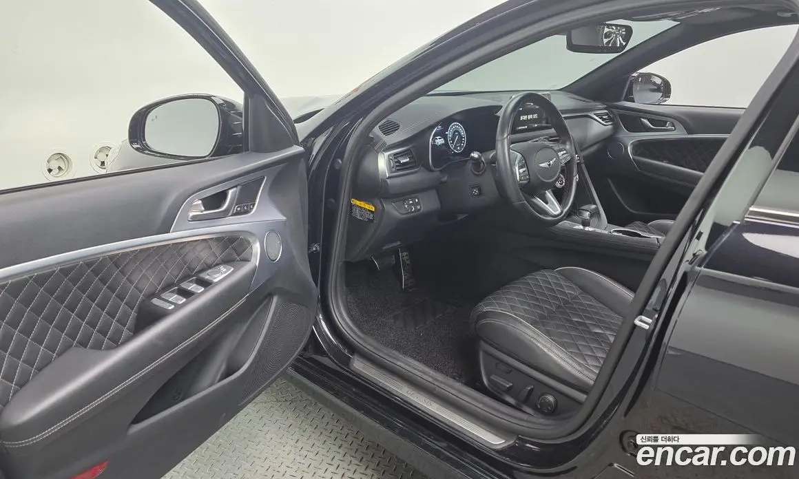 Genesis G70 2019 2.0 автомат (гидро), фото 13