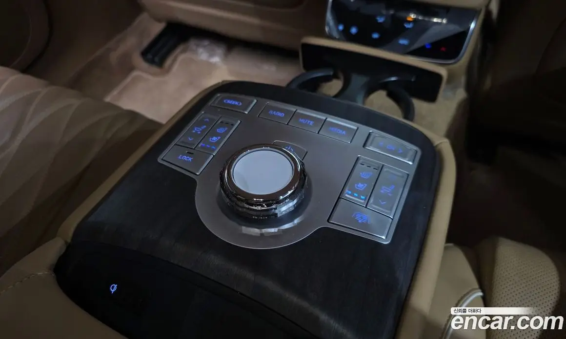 Genesis G80 2024 2.5 автомат (гидро), фото 24