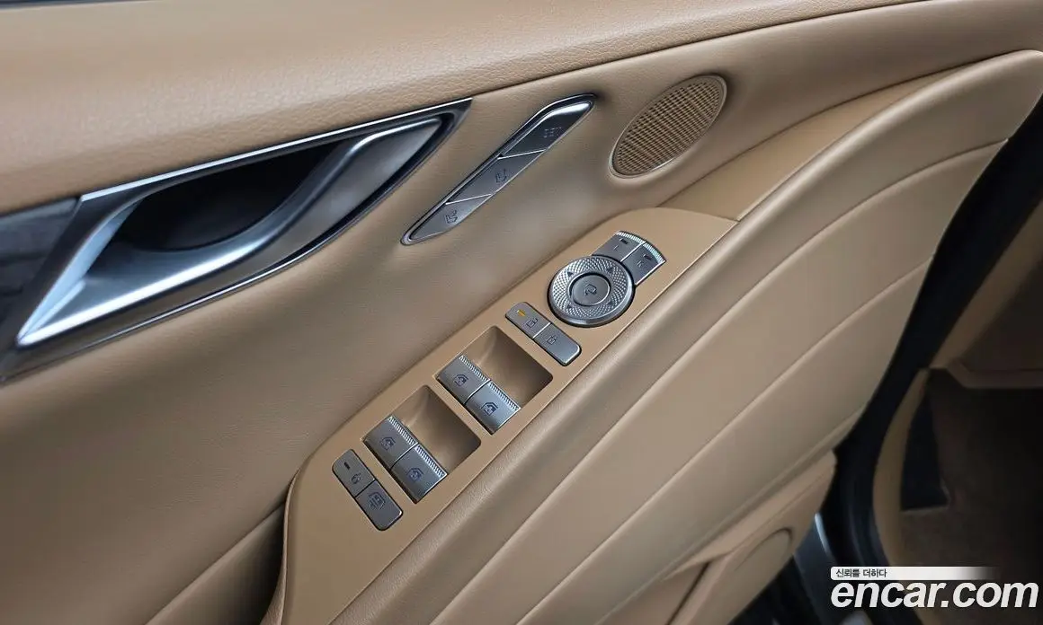 Genesis G80 2024 2.5 автомат (гидро), фото 38