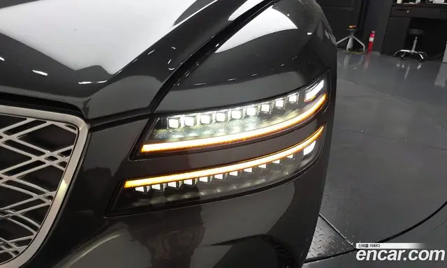 Genesis G80 2024 2.5 автомат (гидро), миниатюра 8