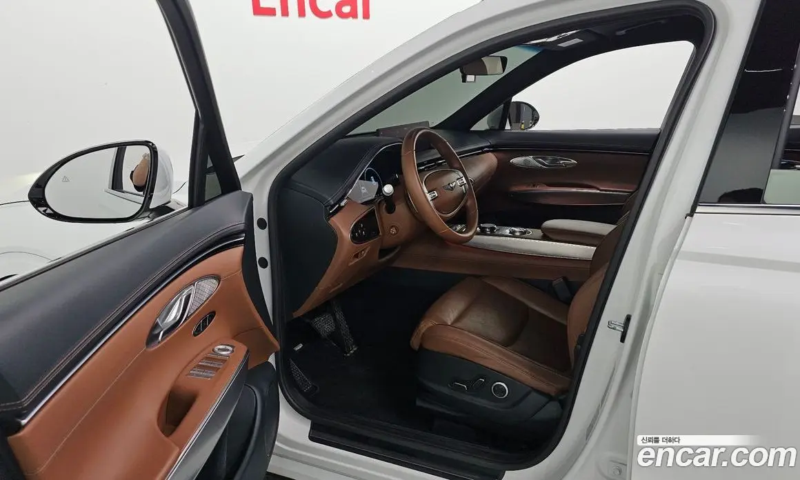 Genesis GV70 2022 2.5 автомат (гидро), фото 13