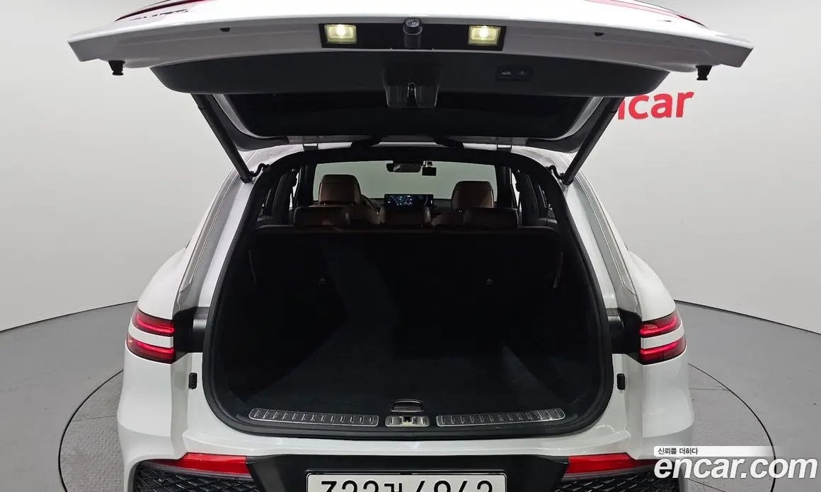Genesis GV70 2022 2.5 автомат (гидро), фото 26