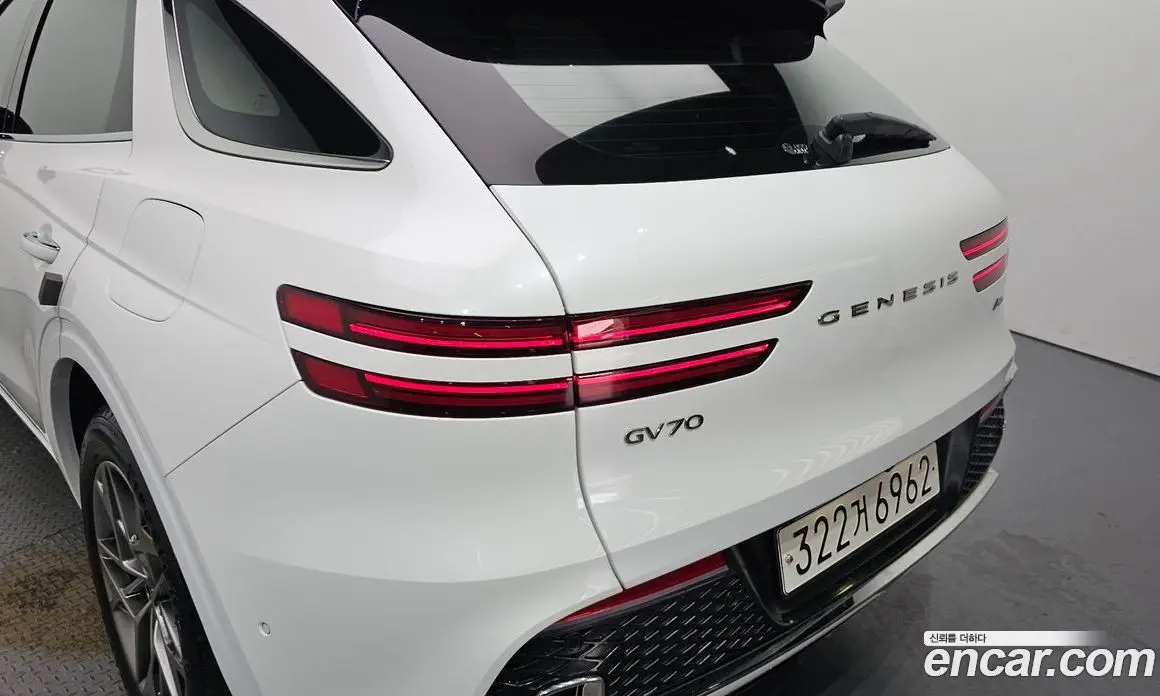 Genesis GV70 2022 2.5 автомат (гидро), фото 9