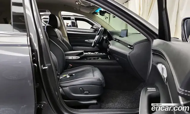 Genesis GV70 2023 2.5 автомат (гидро), миниатюра 11