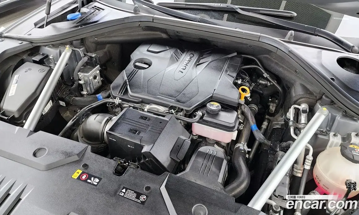 Genesis GV70 2023 2.5 автомат (гидро), фото 6