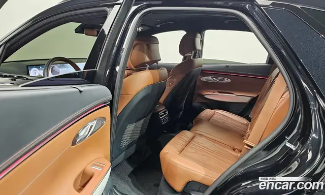 Genesis GV70 2025 2.5 автомат (гидро), миниатюра 11 Genesis GV70 2025 2.5 автомат (гидро), миниатюра 11