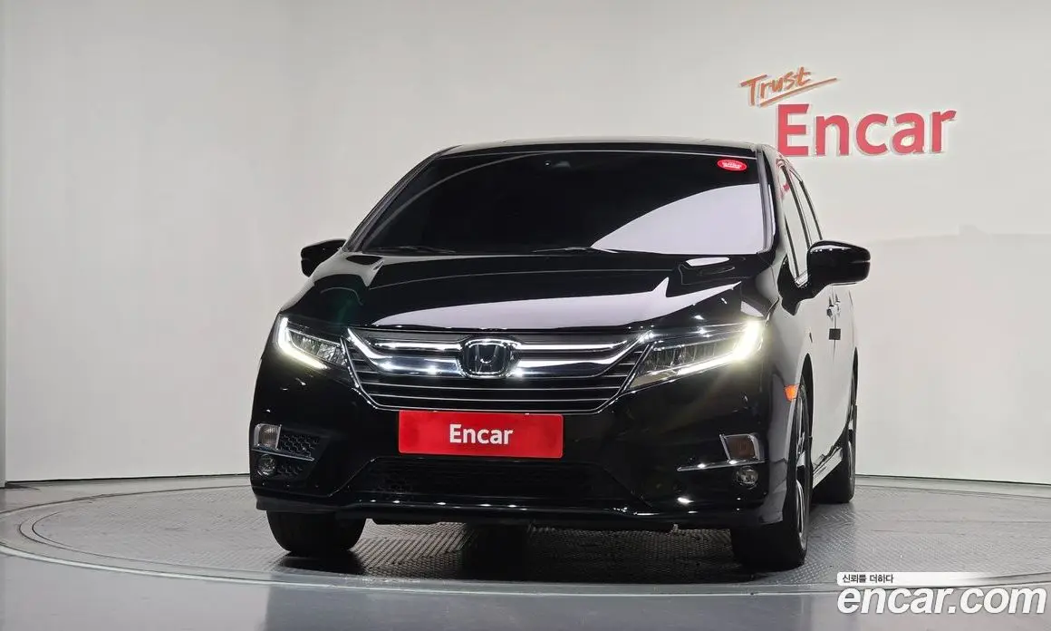 Honda Odyssey 2017 3.5 автомат (гидро), фото 3