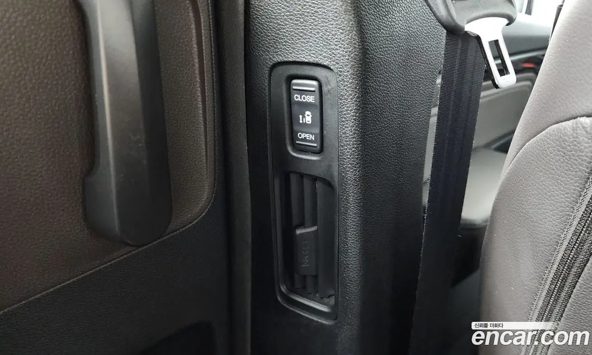 Honda Odyssey 2017 3.5 автомат (гидро), фото 31