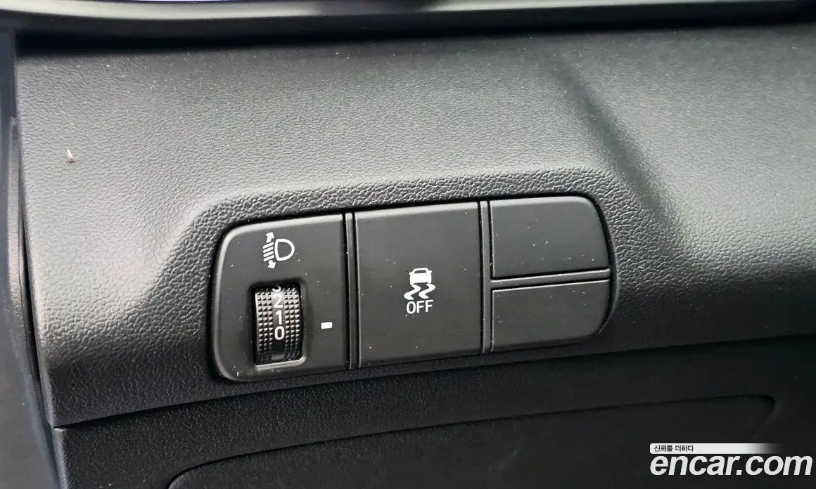 Hyundai Avante 2025 2.0 автомат (гидро), фото 26