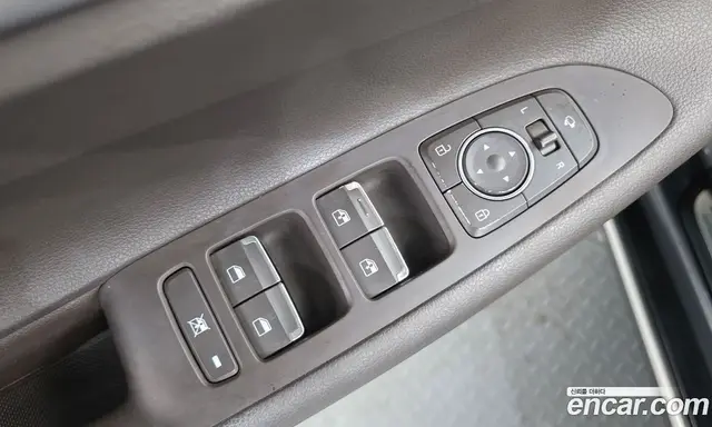 Hyundai Grandeur 2019 2.4 автомат (гидро), миниатюра 12