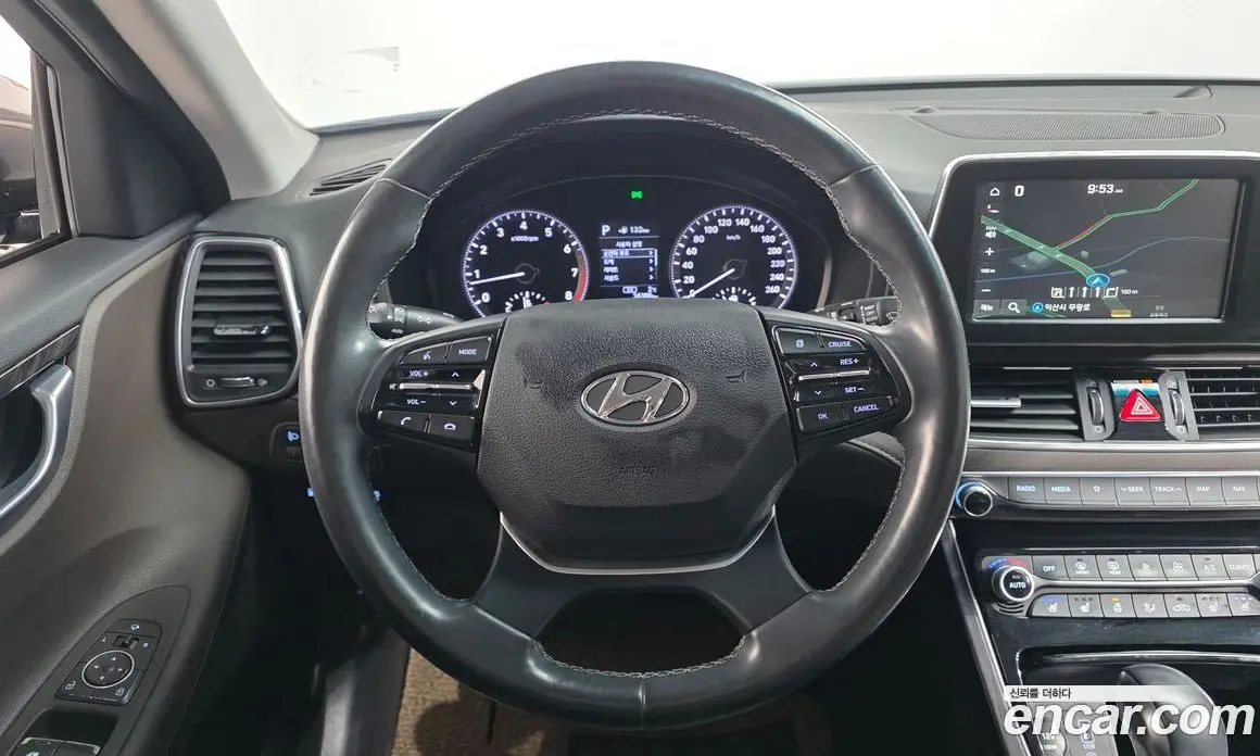 Hyundai Grandeur 2019 2.4 автомат (гидро), фото 14