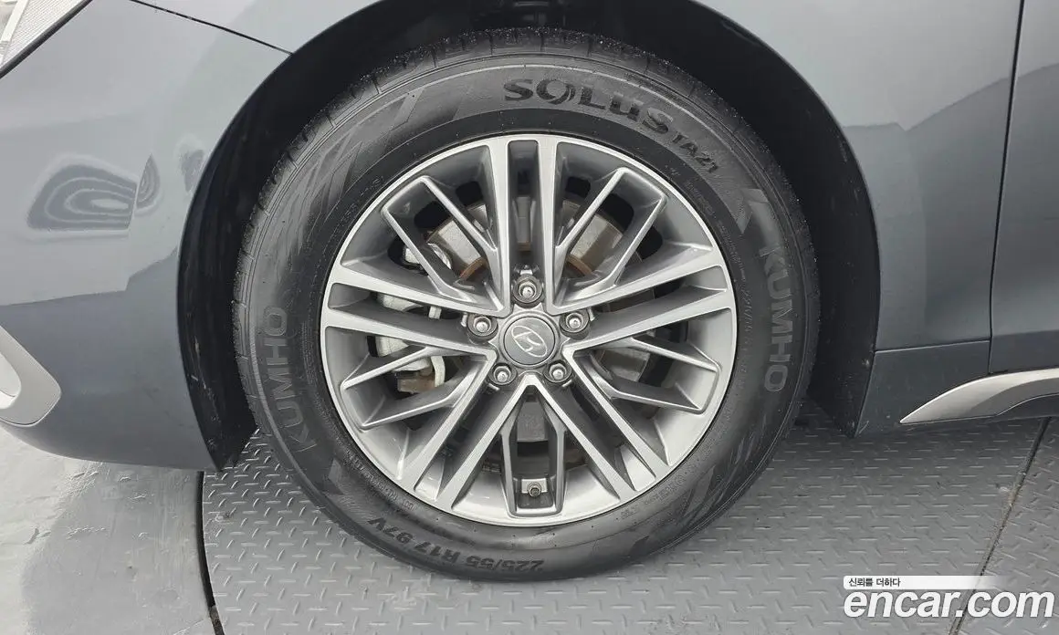 Hyundai Grandeur 2019 2.4 автомат (гидро), фото 5