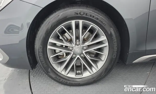 Hyundai Grandeur 2019 2.4 автомат (гидро), миниатюра 5