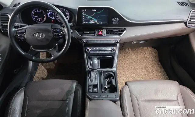 Hyundai Grandeur 2019 2.4 автомат (гидро), миниатюра 7