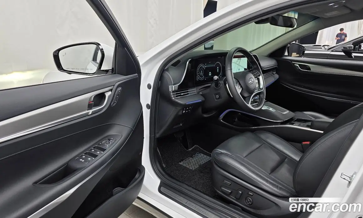 Hyundai Grandeur 2021 3.0 автомат (гидро), фото 13