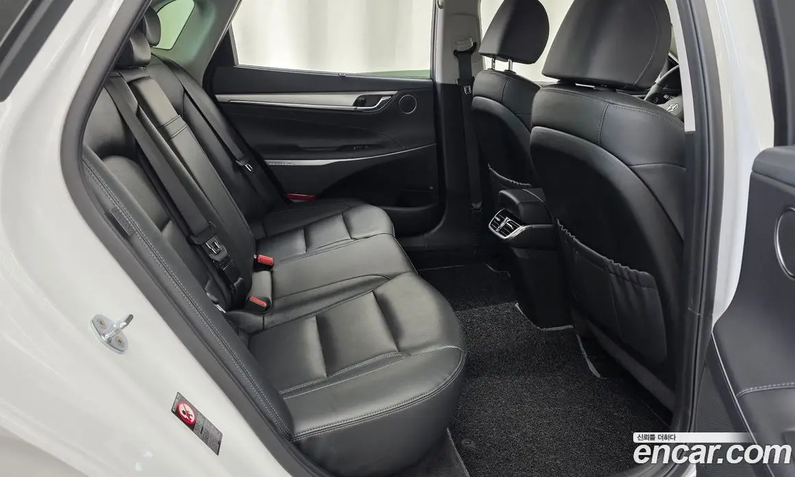 Hyundai Grandeur 2021 3.0 автомат (гидро), фото 17