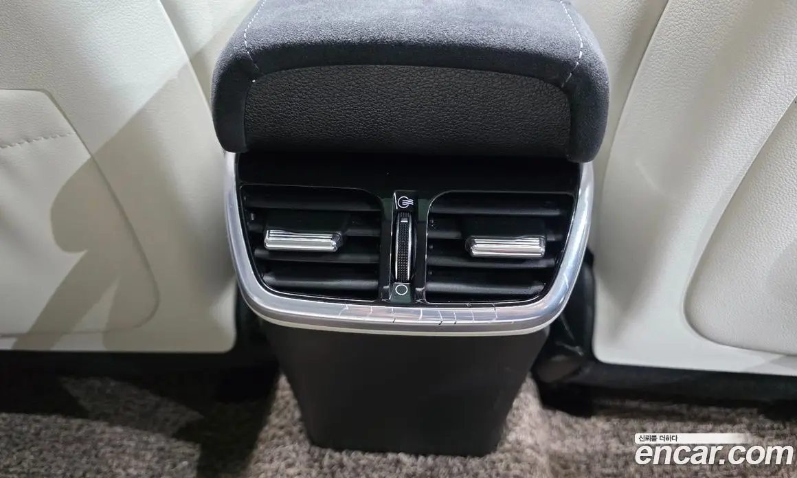 Hyundai Grandeur 2022 3.3 автомат (гидро), фото 29