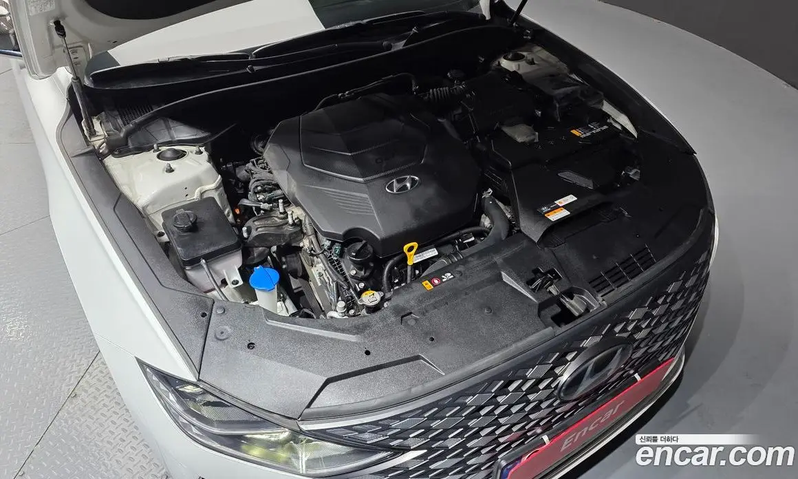 Hyundai Grandeur 2022 3.3 автомат (гидро), фото 6
