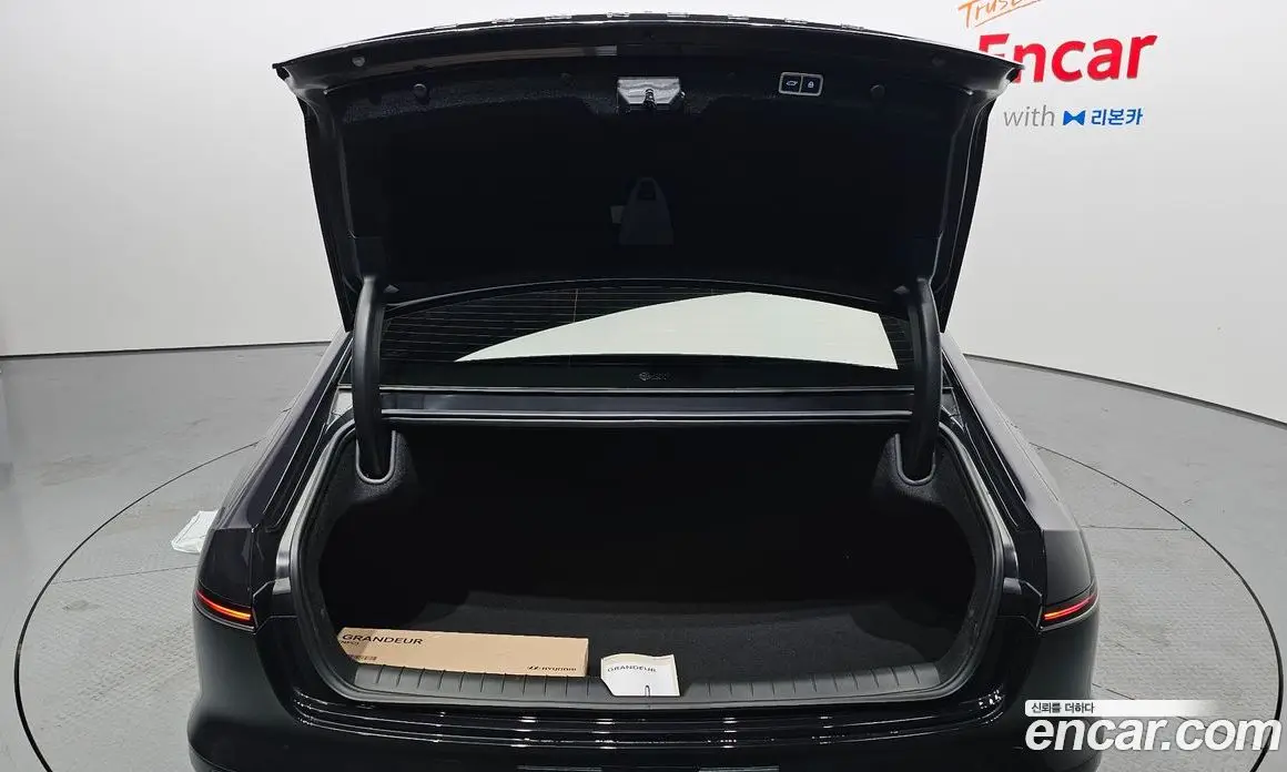 Hyundai Grandeur 2022 2.5 автомат (гидро), фото 26