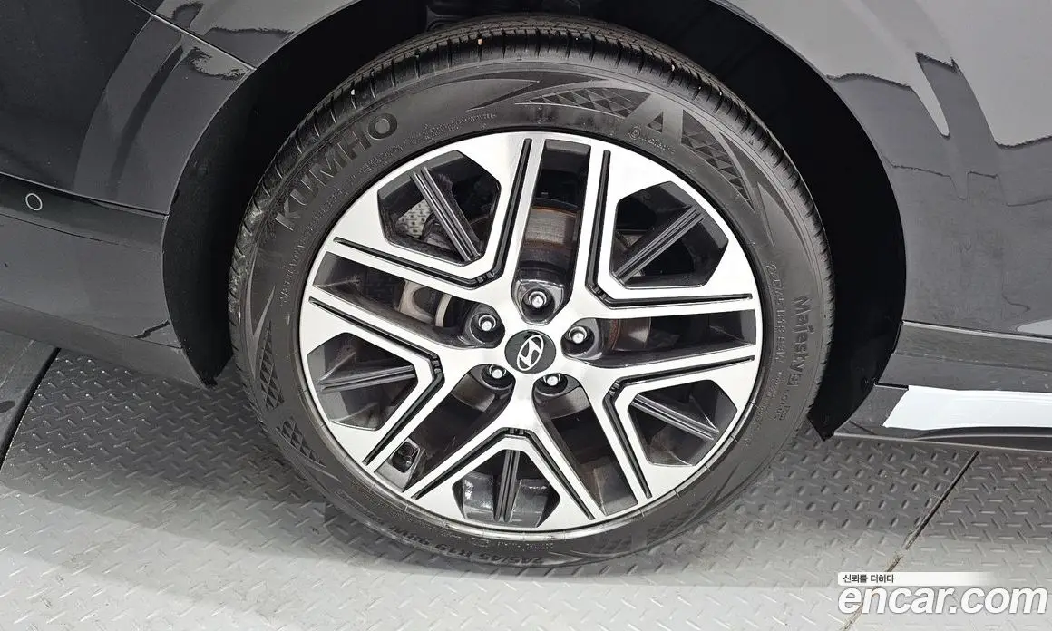 Hyundai Grandeur 2022 2.5 автомат (гидро), фото 5