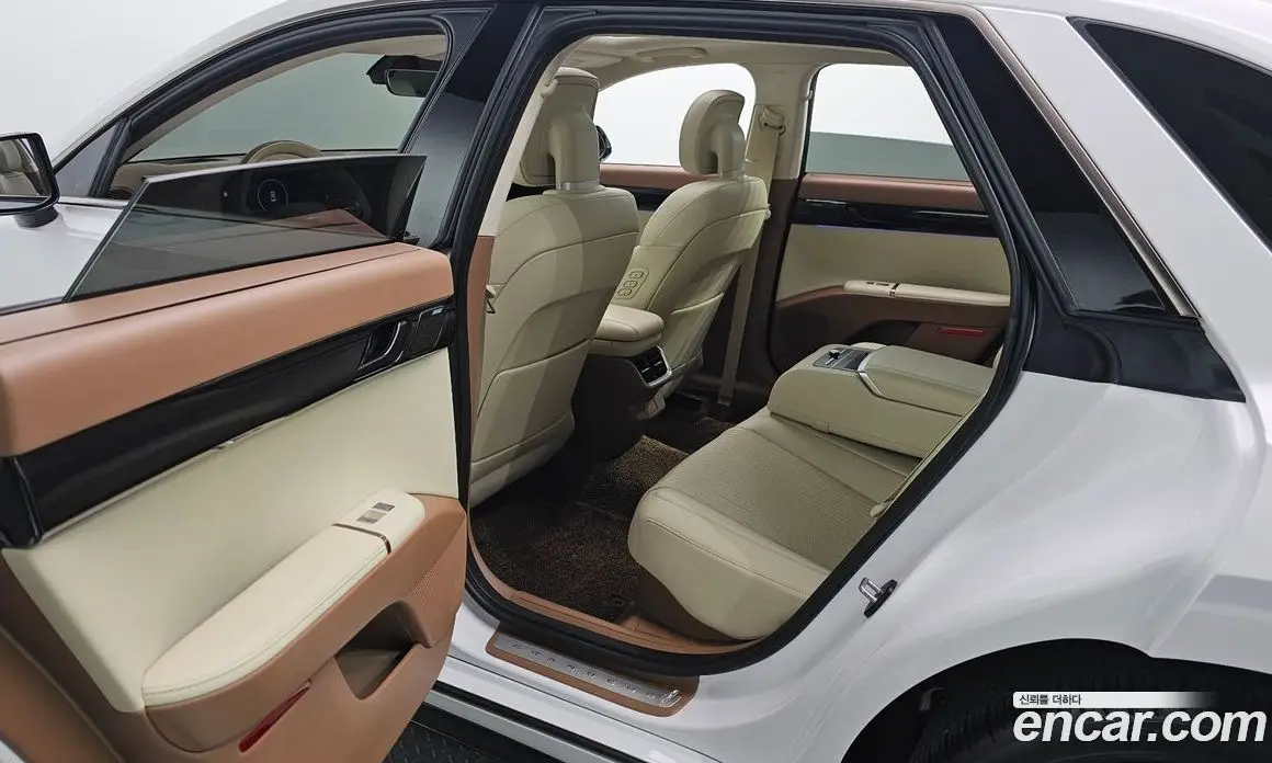 Hyundai Grandeur 2023 1.6 автомат (гидро), фото 12