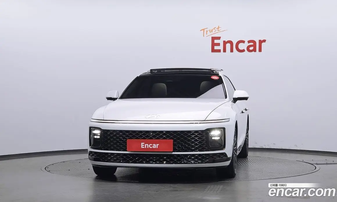 Hyundai Grandeur 2023 1.6 автомат (гидро), фото 3