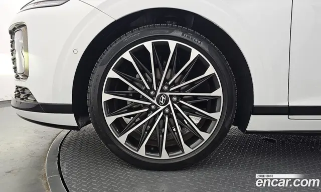 Hyundai Grandeur 2023 1.6 автомат (гидро), миниатюра 5