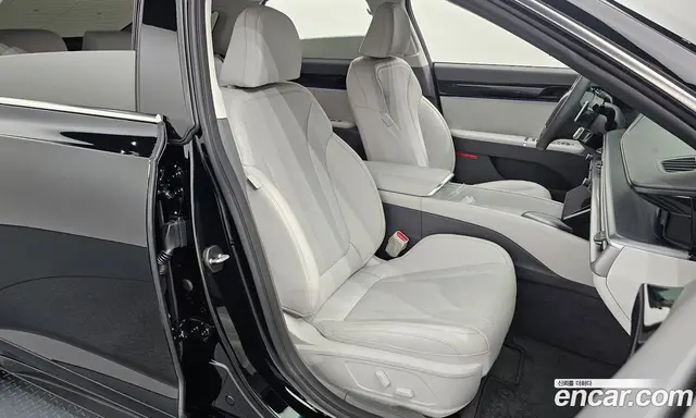 Hyundai Grandeur 2023 2.5 автомат (гидро), миниатюра 12