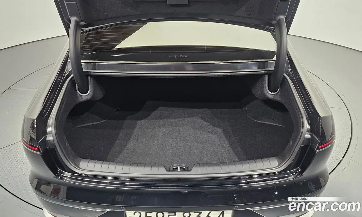 Hyundai Grandeur 2023 2.5 автомат (гидро), фото 20
