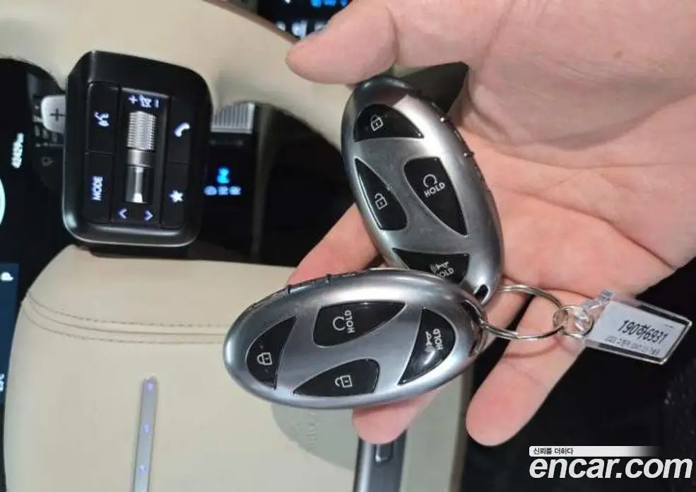Hyundai Grandeur 2023 2.5 автомат (гидро), фото 12