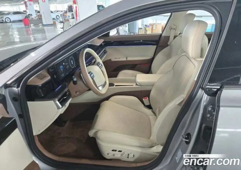 Hyundai Grandeur 2023 2.5 автомат (гидро), фото 4