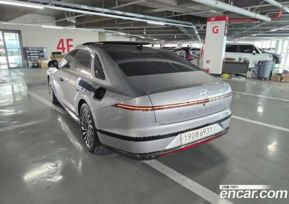 Hyundai Grandeur 2023 2.5 автомат (гидро), фото 9
